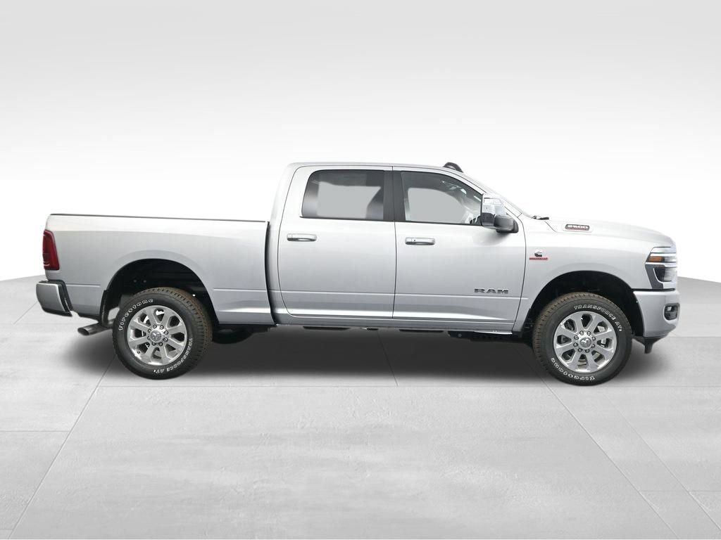 New 2026 RAM 2500 Laramie AWD/4WD image 4