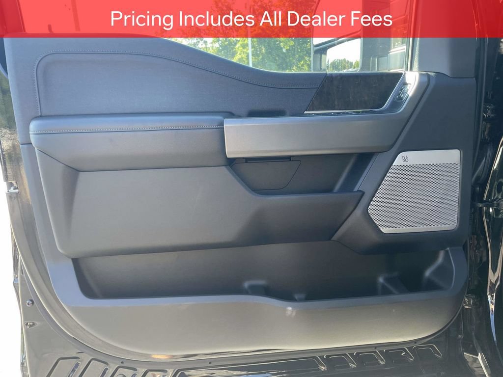 Used 2023 Ford F350 Lariat AWD/4WD image 21