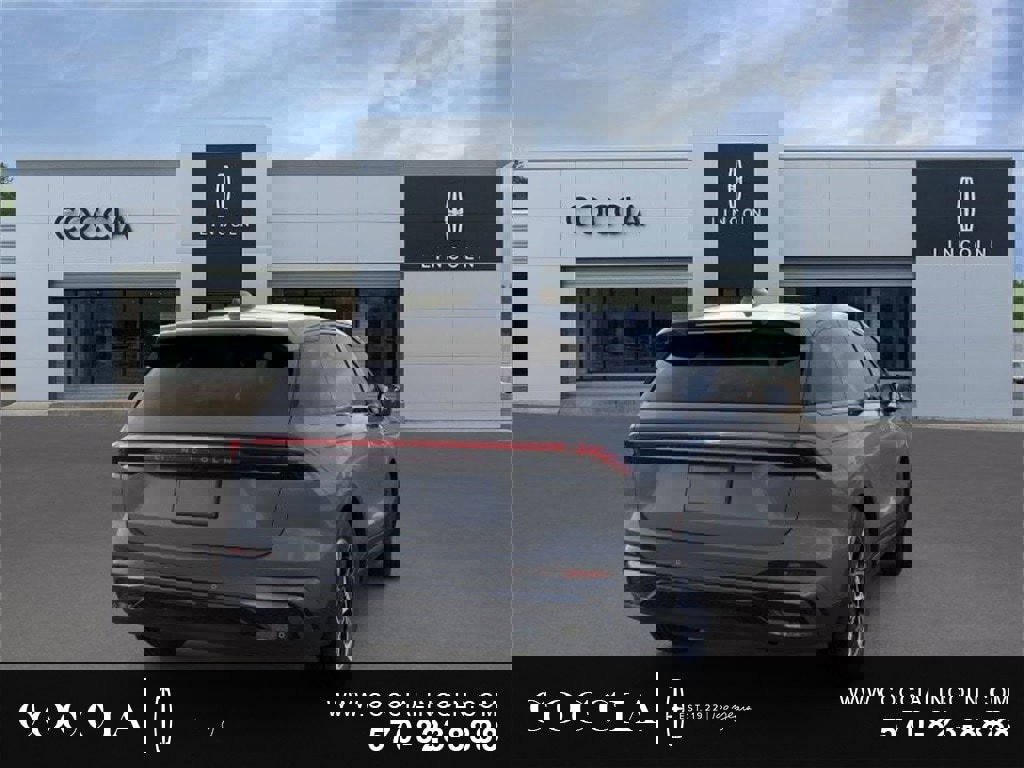 New 2025 Lincoln Nautilus Premier w/ Jet Appearance Package image 8