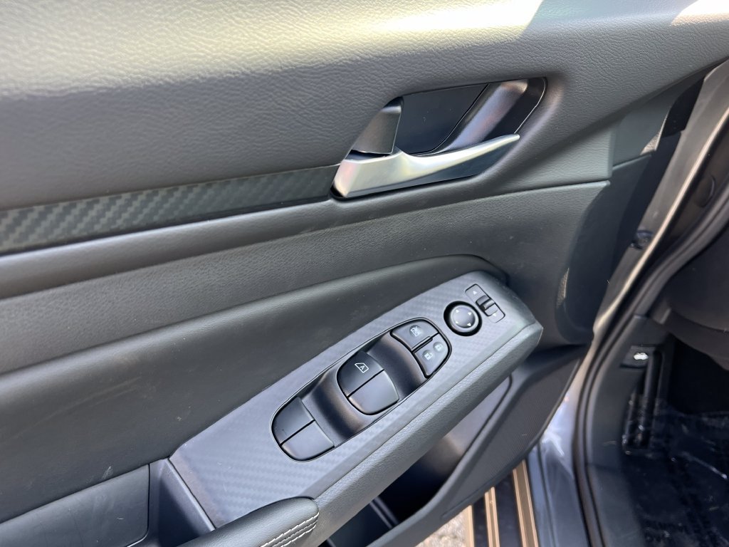 New 2026 Nissan Altima 2.5 SV FWD image 16