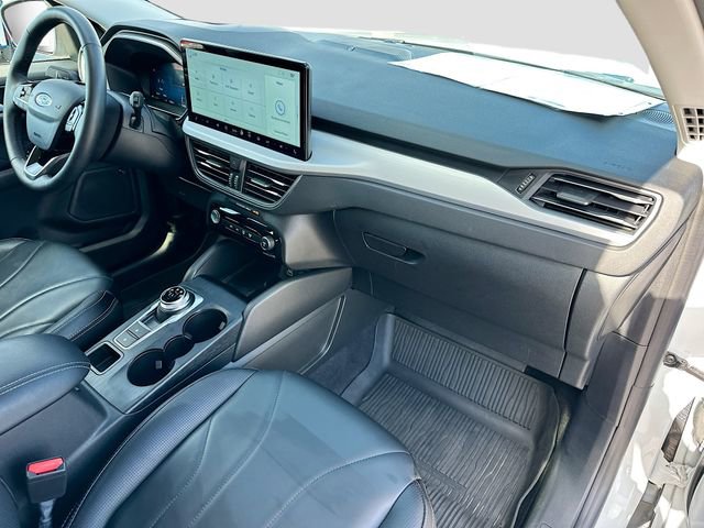 Used 2025 Ford Escape SE w/ PHEV Premium Package image 29