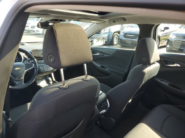 Certified 2022 Chevrolet Malibu LT FWD image 9
