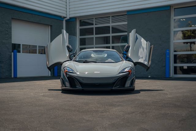 Used 2016 McLaren 675LT Coupe RWD image 30