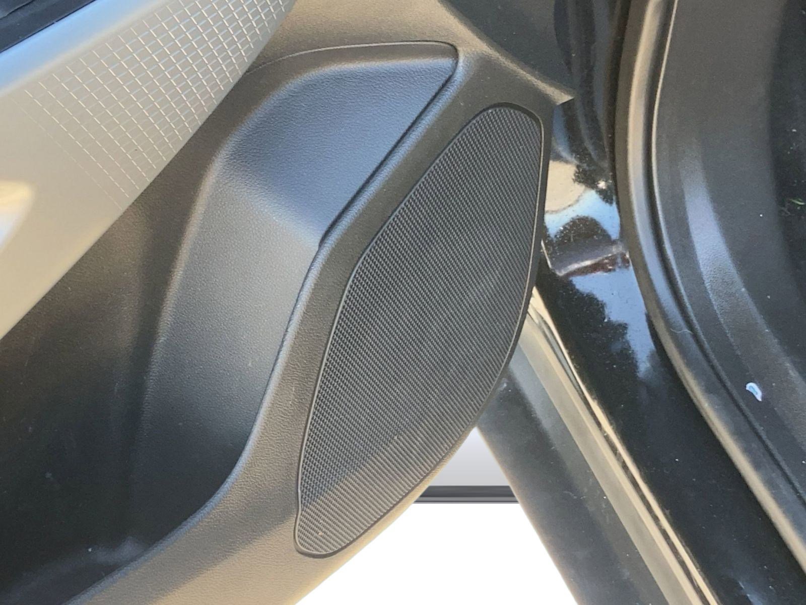 Used 2024 Chevrolet Trax RS w/ Driver Confidence Package image 24