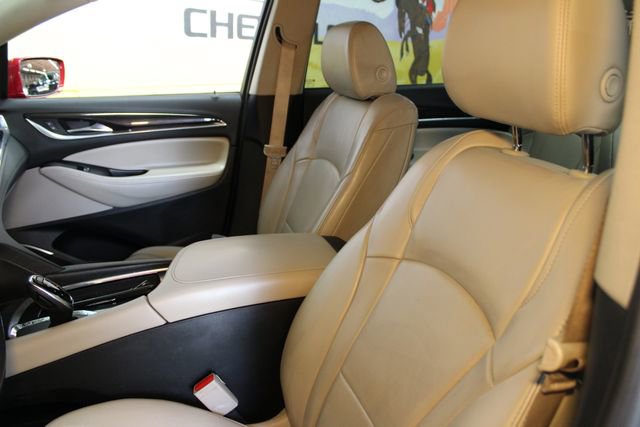 Used 2018 Buick Enclave Essence w/ Experience Buick Package AWD/4WD image 20
