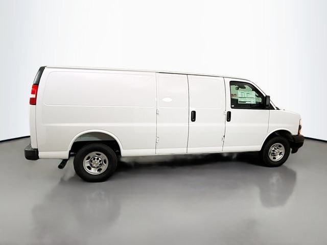 New 2026 Chevrolet Express 2500 Extended w/ Driver Convenience Package RWD image 10