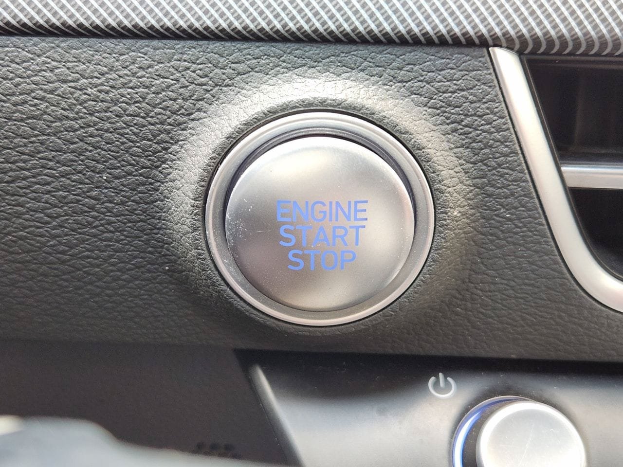 Used 2024 Hyundai Sonata SEL FWD image 16