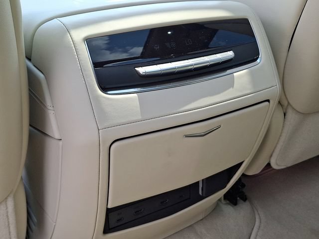 Used 2025 Cadillac Escalade Sport Platinum AWD/4WD image 19