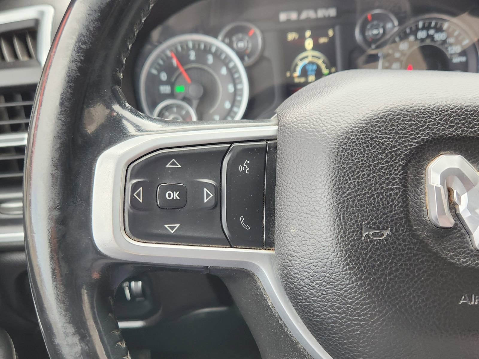 Used 2023 RAM 2500 Big Horn w/ Level 1 Equipment Group image 33