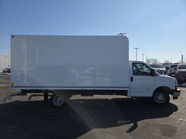 New 2026 Chevrolet Express 3500 w/ Power Convenience Package RWD image 13
