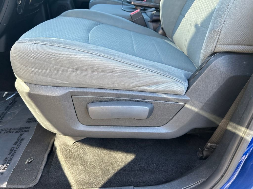 Used 2014 RAM 2500 SLT image 17