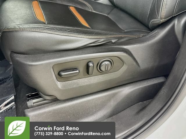 Used 2019 GMC Sierra 1500 AT4 w/ AT4 Preferred Package AWD/4WD image 23