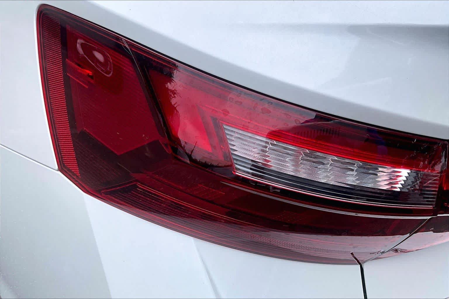 Used 2023 Volkswagen Jetta SE FWD image 29