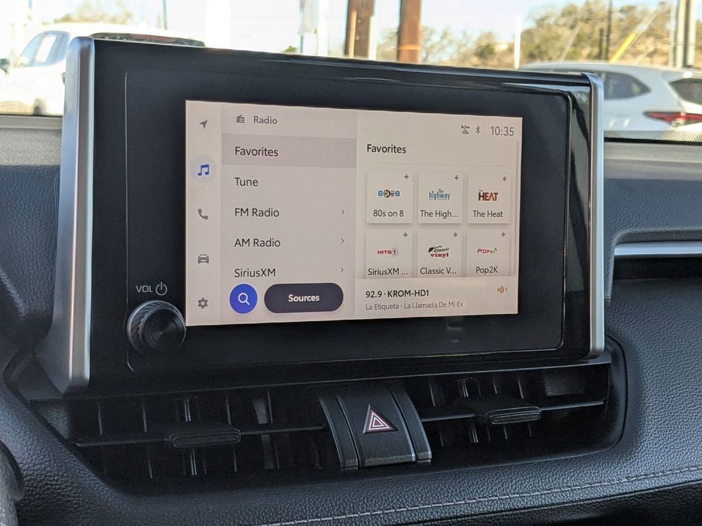 Used 2025 Toyota RAV4 XLE image 20