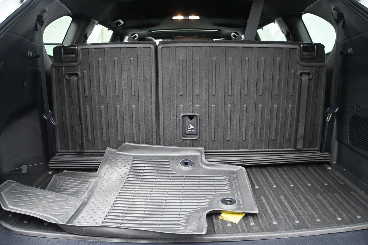 Used 2023 Toyota Highlander XSE AWD/4WD image 25