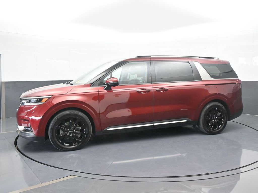 Used 2024 Kia Carnival SX Prestige video 2