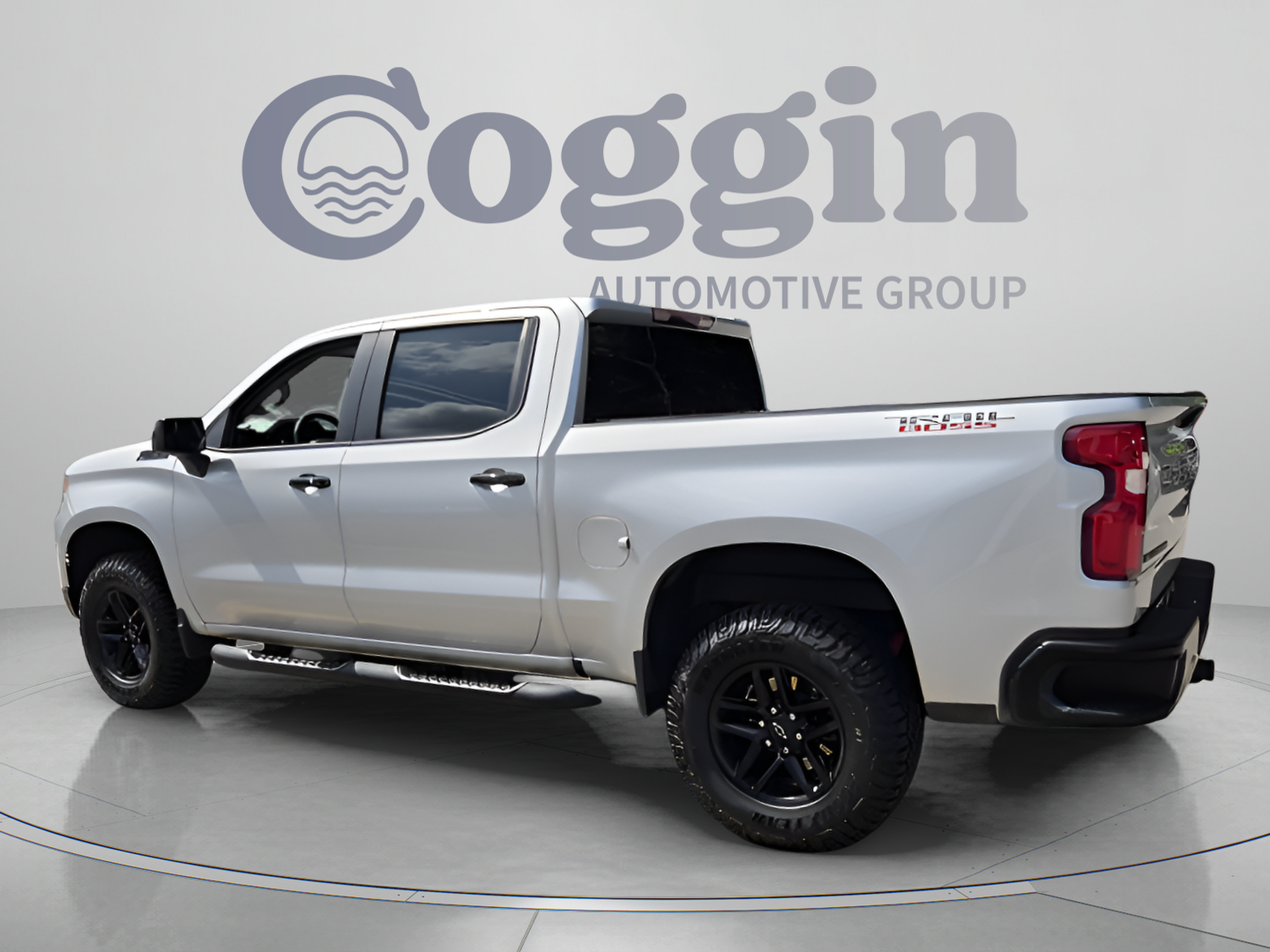 Used 2022 Chevrolet Silverado 1500 LT Trail Boss AWD/4WD image 3