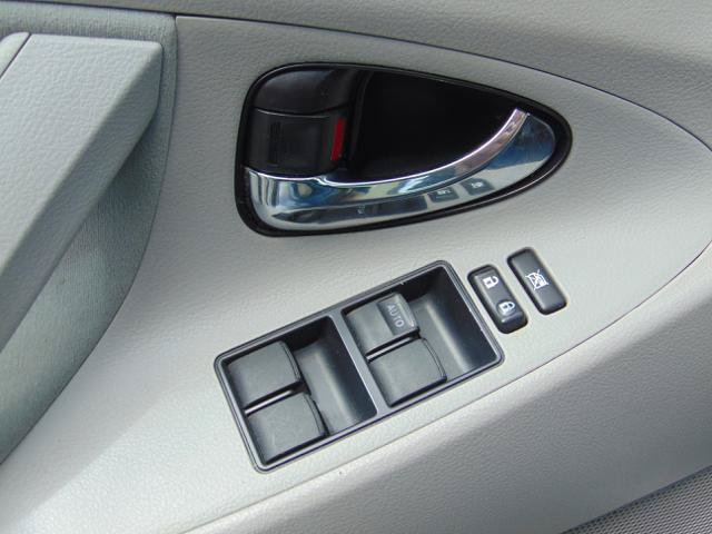 Used 2008 Toyota Camry LE FWD image 7