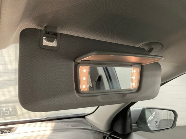 Used 2024 Chevrolet Equinox LT AWD/4WD image 29