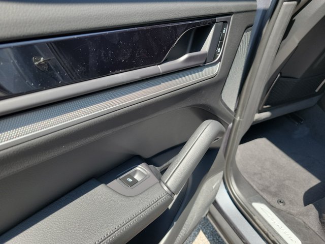 New 2026 Porsche Cayenne AWD/4WD image 22