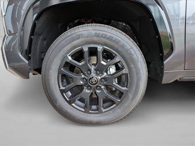 New 2026 Toyota Tundra Platinum AWD/4WD image 10