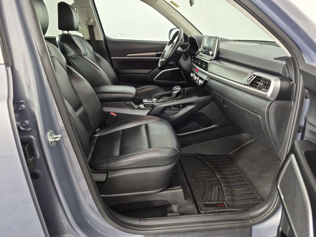 Used 2021 Kia Telluride LX FWD image 36