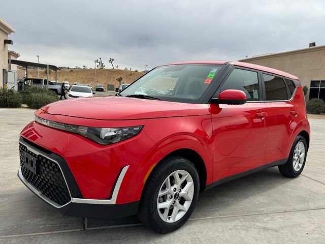 Used 2024 Kia Soul LX w/ Option Group 015 image 3