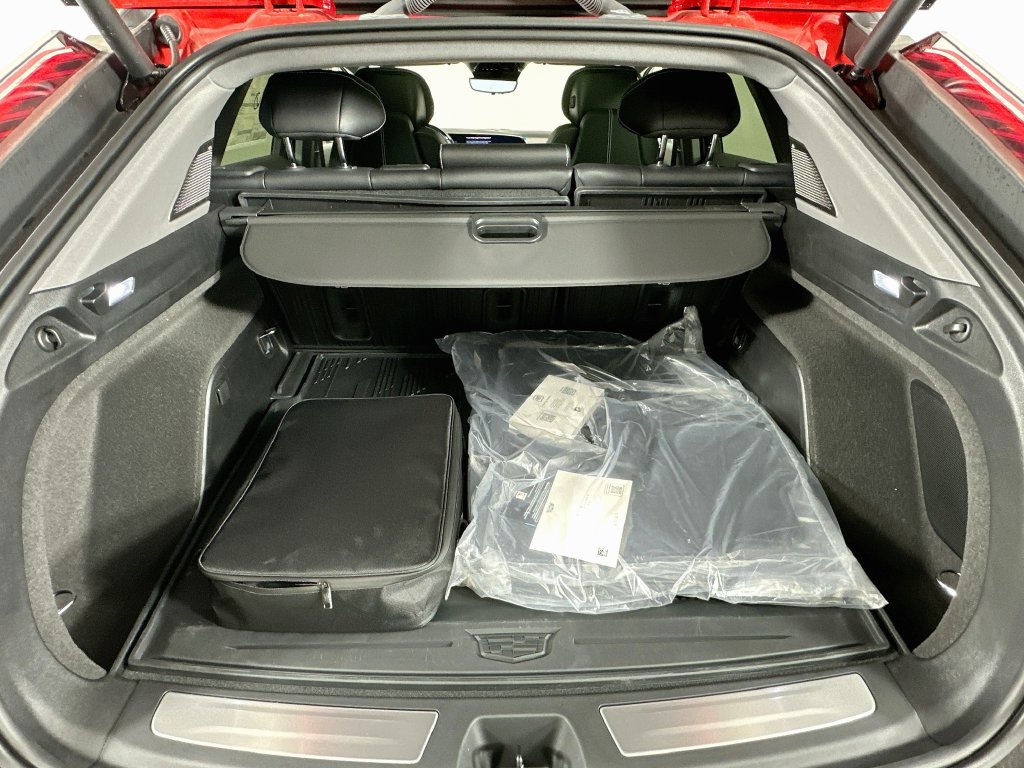 New 2027 Cadillac Optiq Premium Sport w/ LPO, Floor Liner Package AWD/4WD image 34