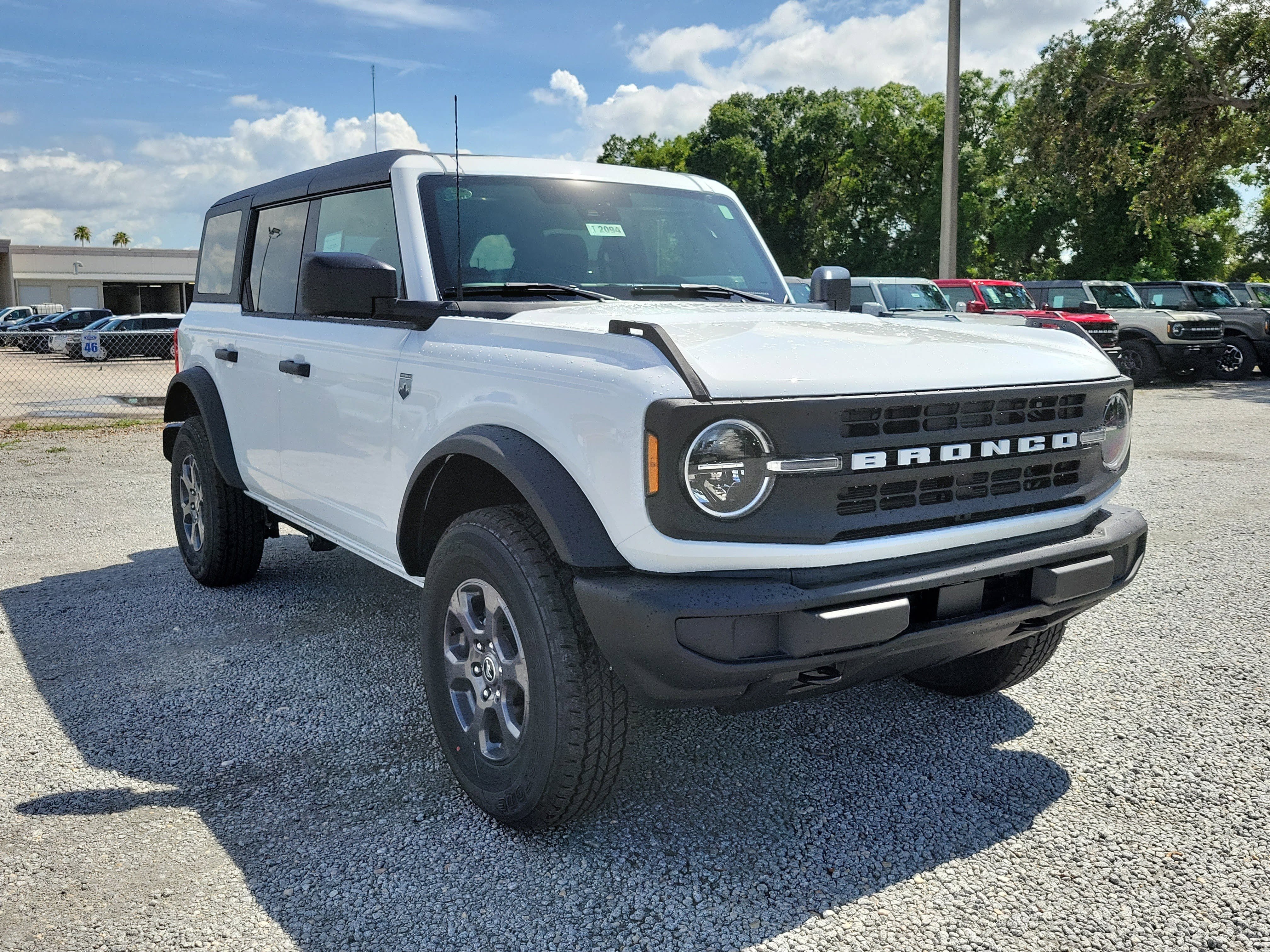 New 2026 Ford Bronco Big Bend AWD/4WD image 2