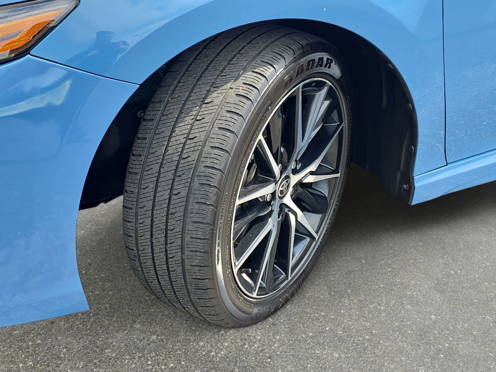Used 2024 Toyota Camry SE image 31