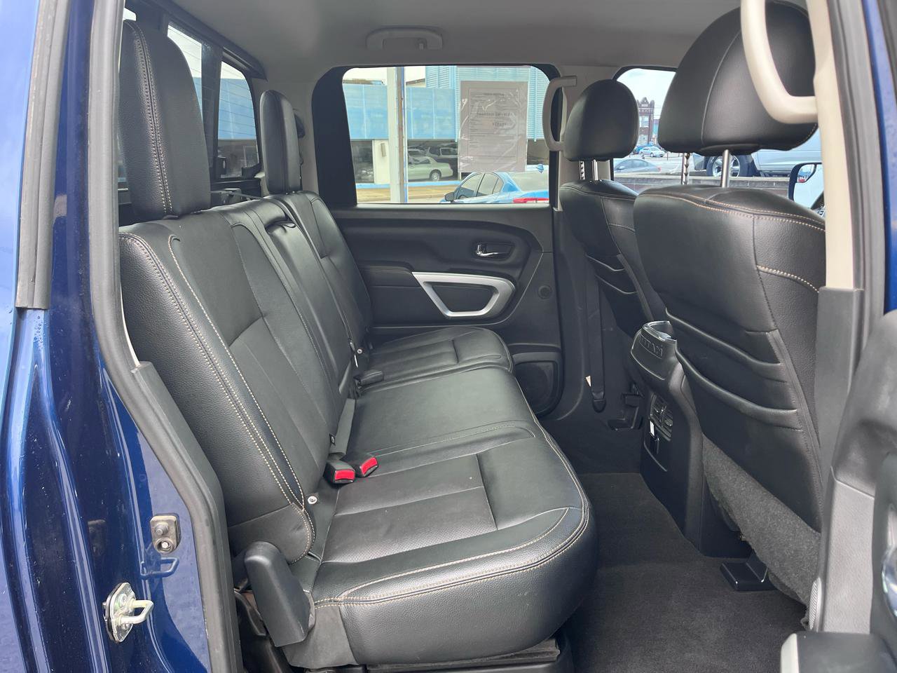 Used 2017 Nissan Titan SL image 16