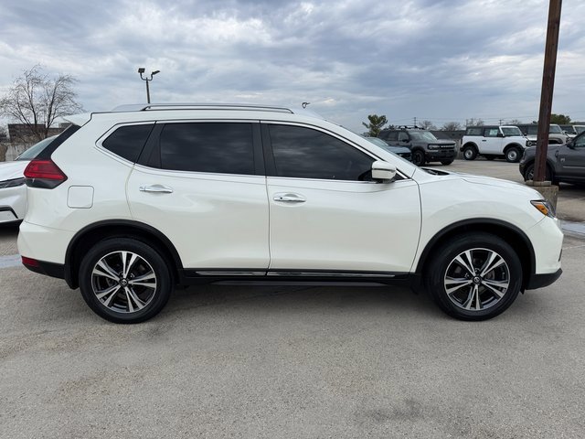 Used 2017 Nissan Rogue SL w/ SL Premium Package image 7