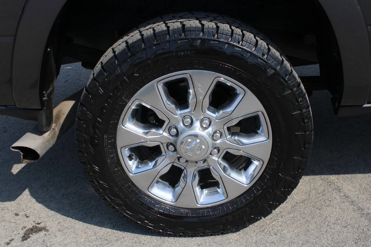 Used 2019 RAM 3500 Limited image 15