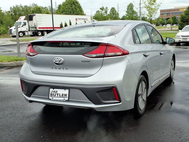 Used 2021 Hyundai Ioniq SE FWD image 23