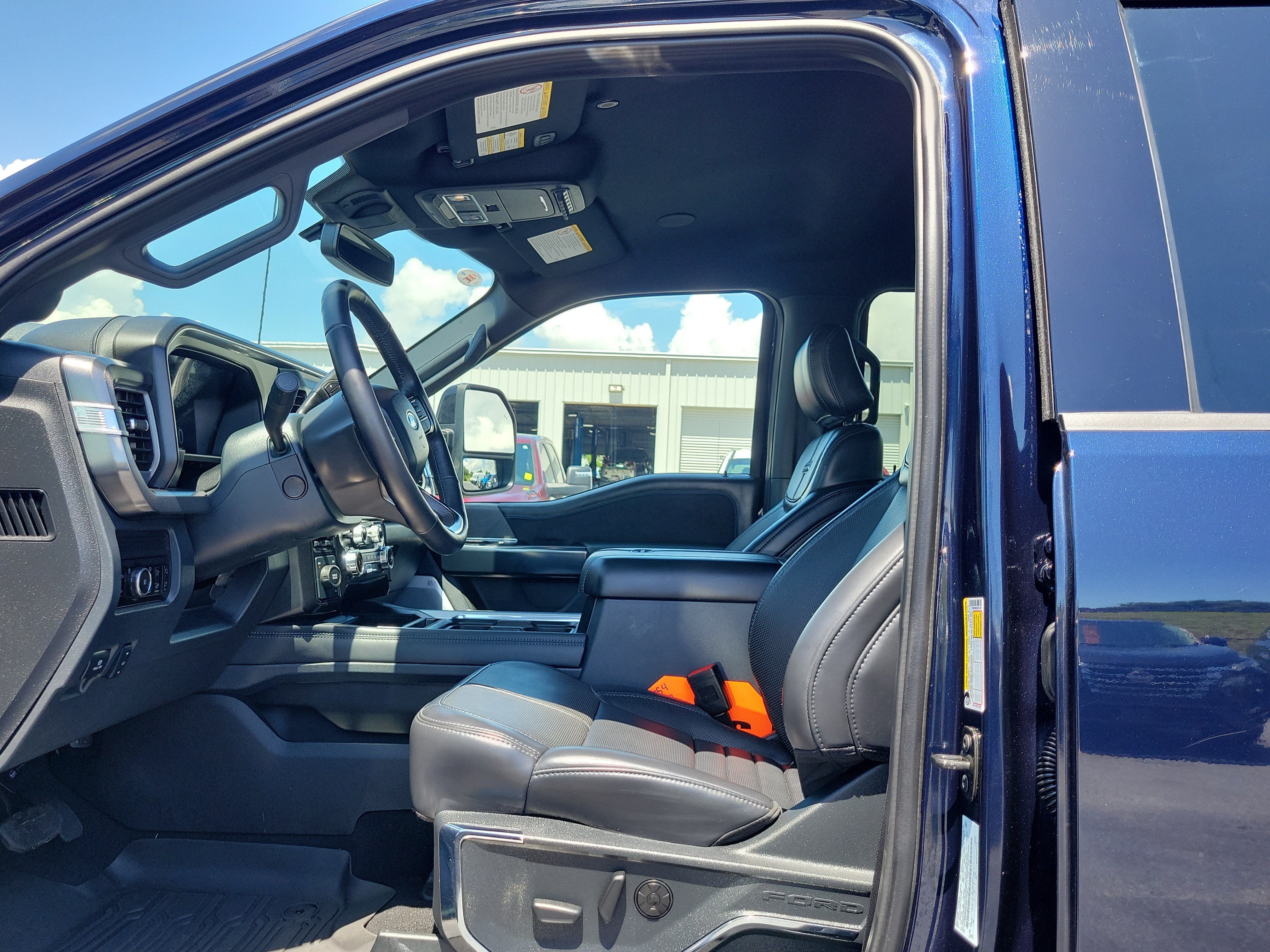 Certified 2025 Ford F250 Platinum AWD/4WD image 19