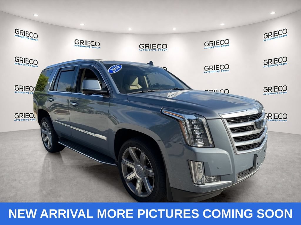 Used 2016 Cadillac Escalade Premium AWD/4WD image 1