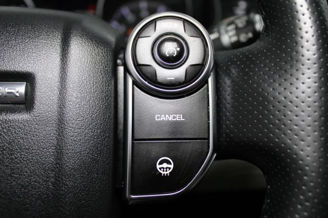 Used 2015 Land Rover Range Rover Sport HSE AWD/4WD image 18