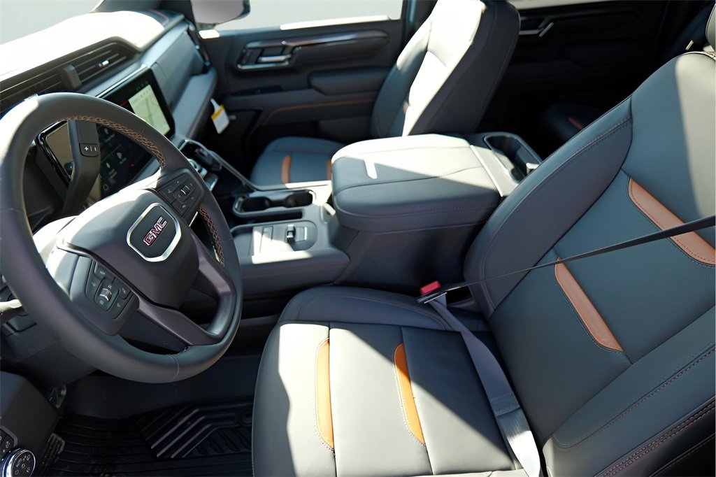 New 2026 GMC Sierra 2500 AT4 w/ AT4 Premium Plus Package image 9