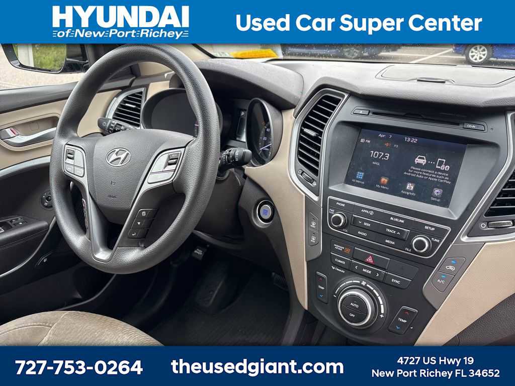 Used 2018 Hyundai Santa Fe Sport w/ 2.4L Value Package 02 image 7
