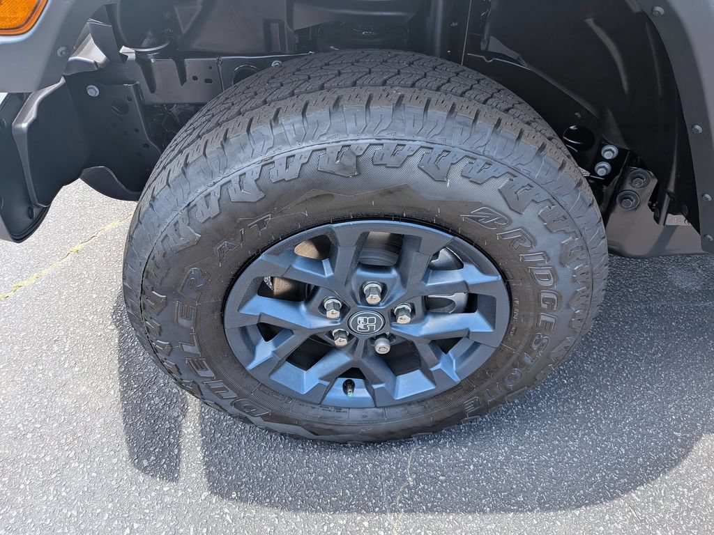 New 2026 Jeep Gladiator Sport AWD/4WD image 9