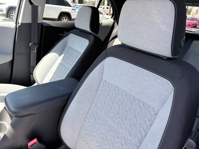 Used 2023 Chevrolet Equinox LS w/ LS Convenience Package FWD image 11