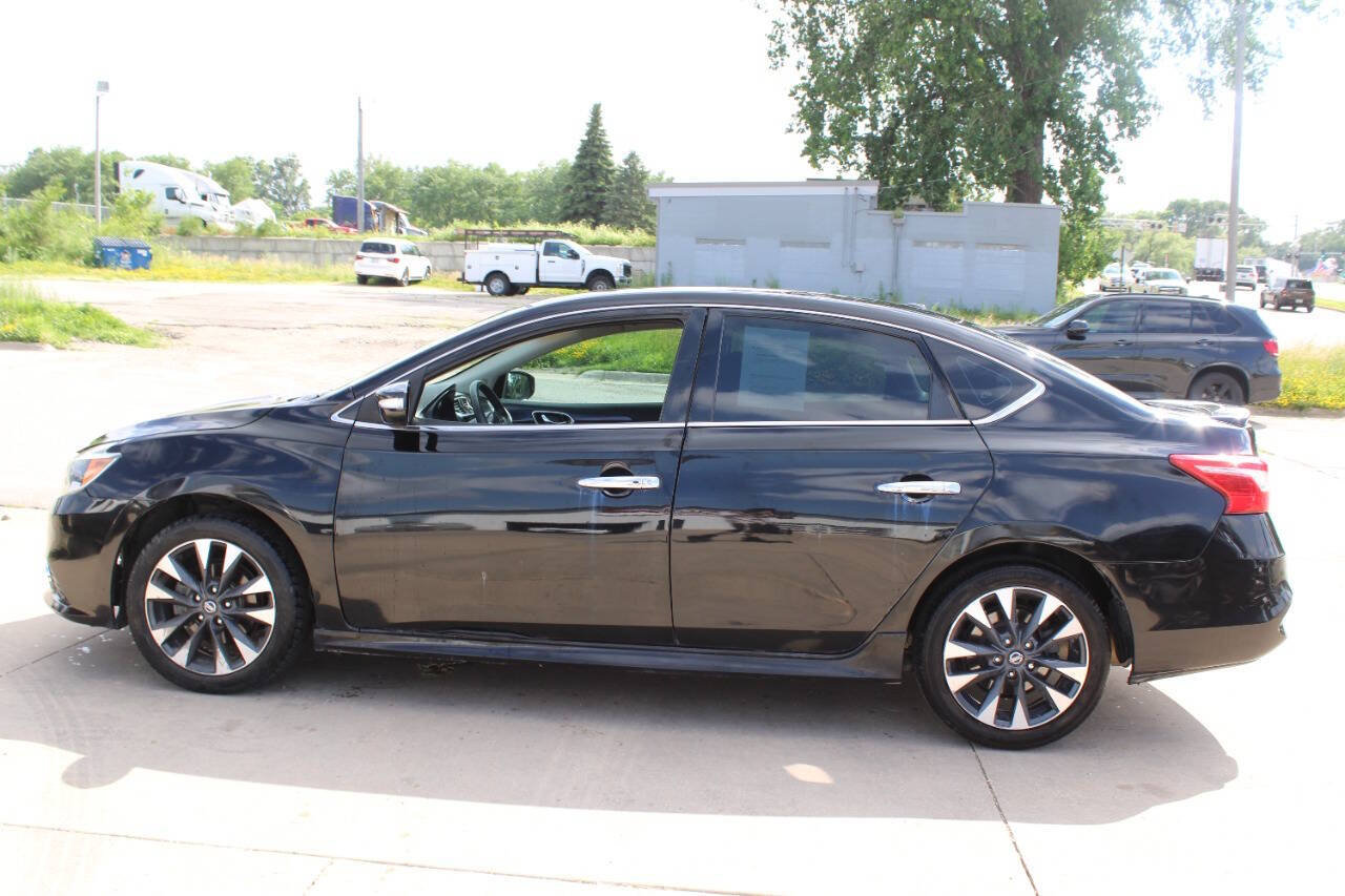 Used 2018 Nissan Sentra SR FWD image 5
