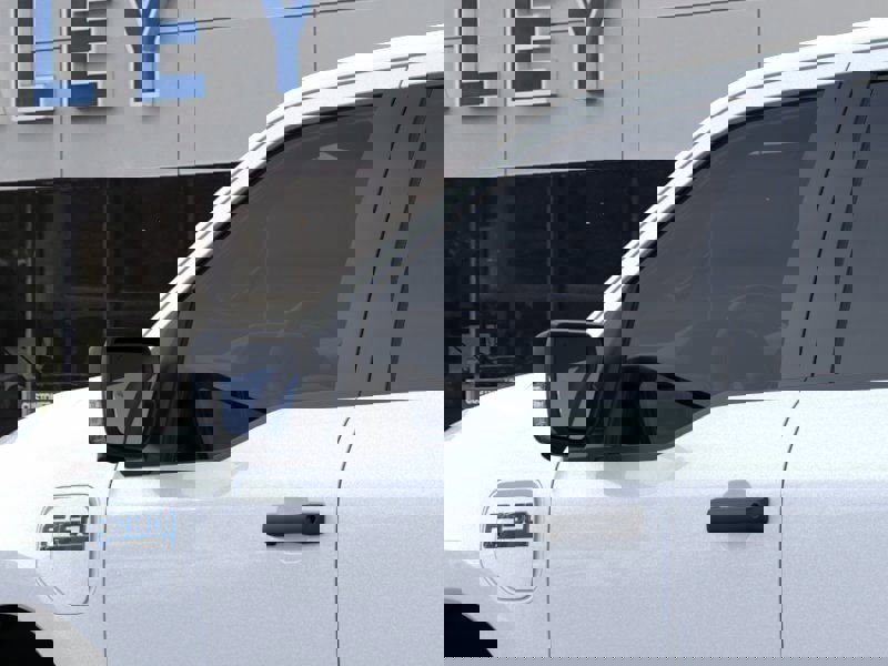 New 2025 Ford F150 Lightning XLT image 34