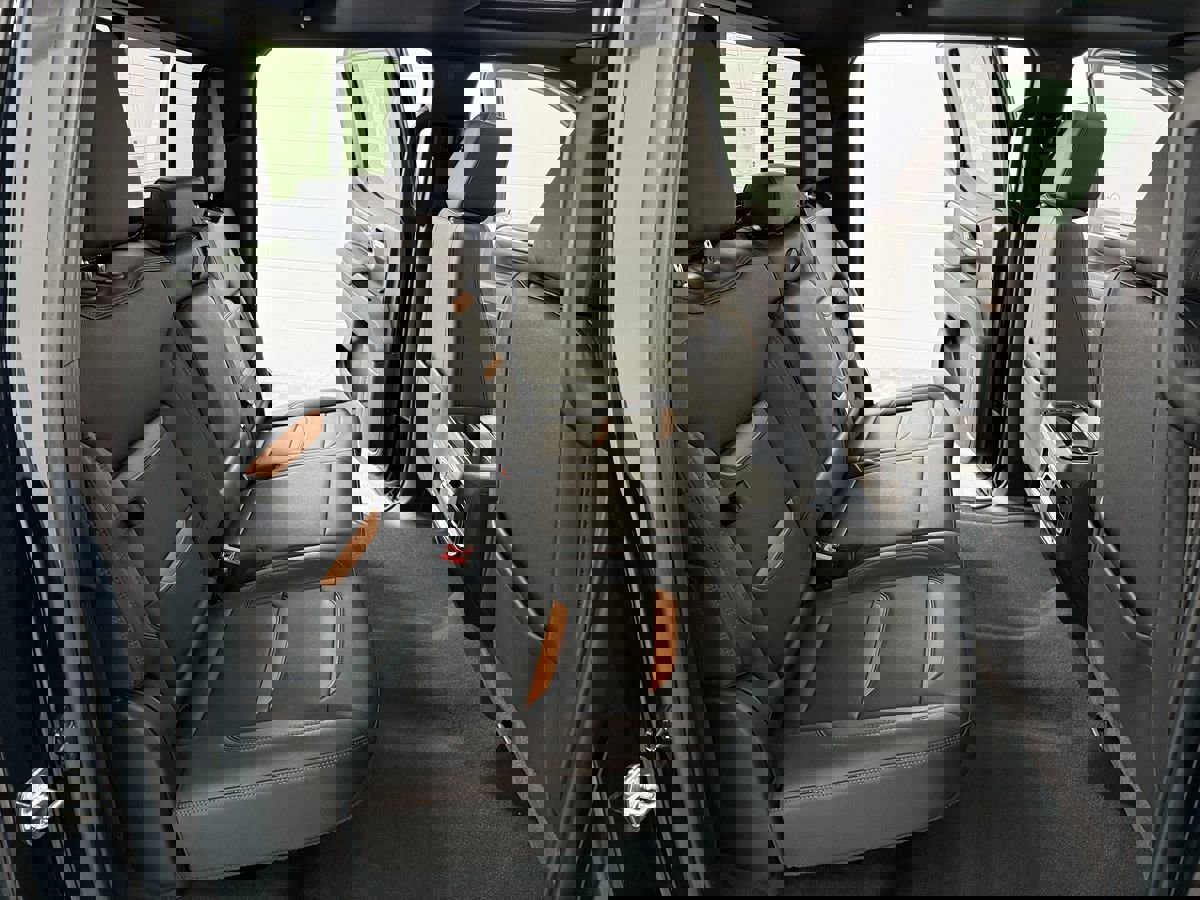 Used 2022 GMC Sierra 1500 AT4 image 18