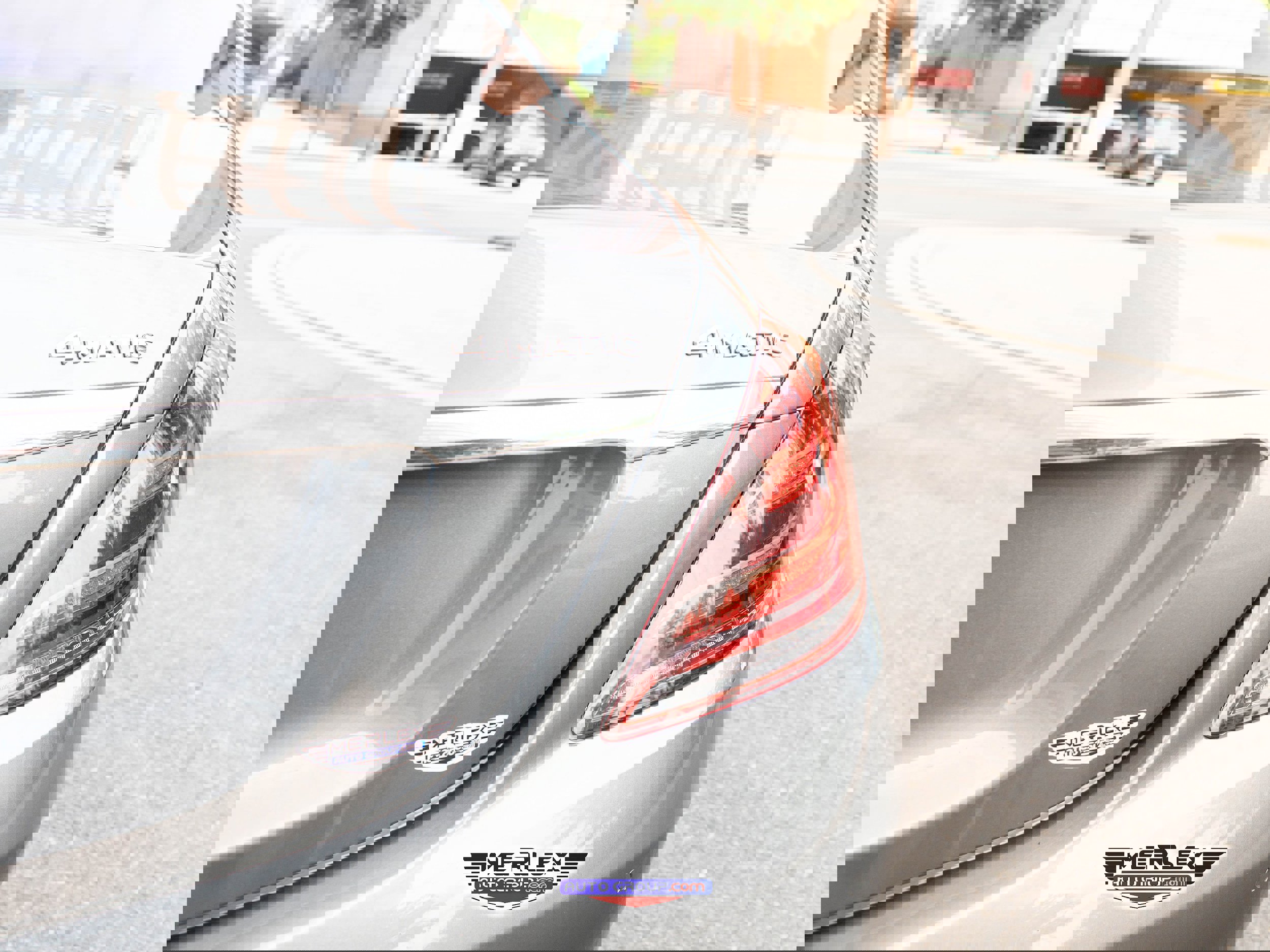 Used 2019 Mercedes-Benz S 560 4MATIC Sedan w/ Premium Package image 53