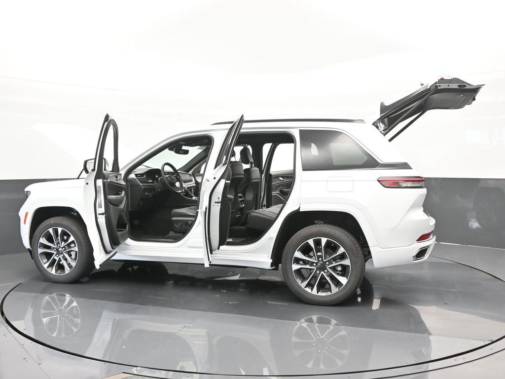 Used 2024 Jeep Grand Cherokee Overland image 69