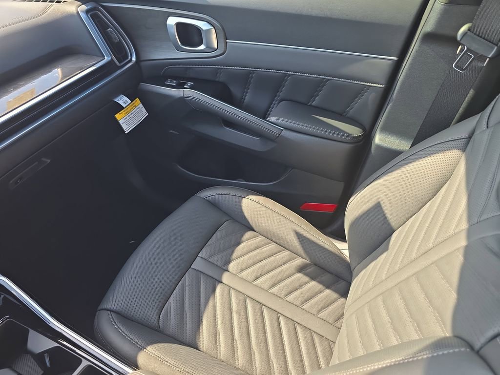 New 2026 Kia Sorento SX Prestige image 16