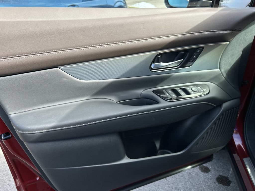 New 2026 Nissan Murano Platinum w/ Cargo Package AWD/4WD image 16