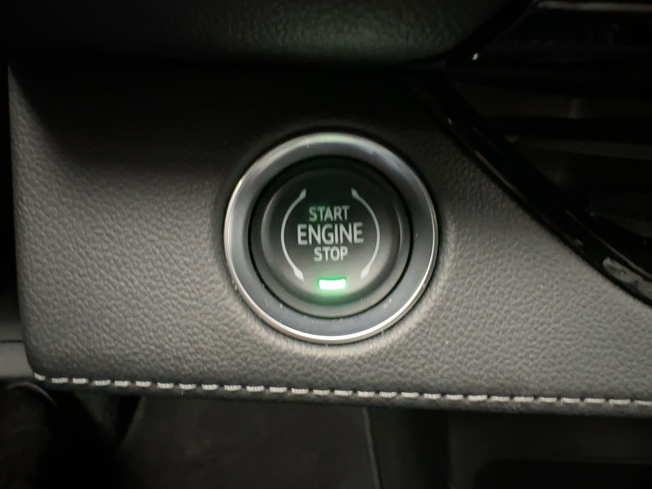 Certified 2025 Buick Enclave Preferred image 24