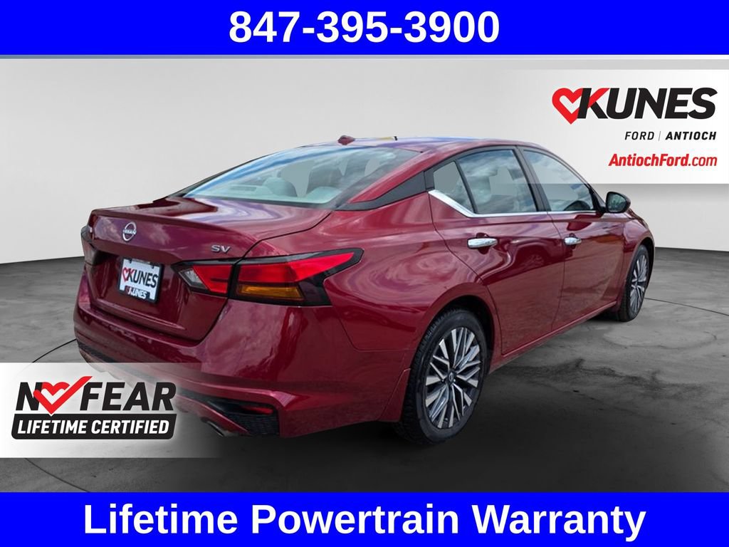 Used 2024 Nissan Altima 2.5 SV w/ SV Premium Package FWD image 10